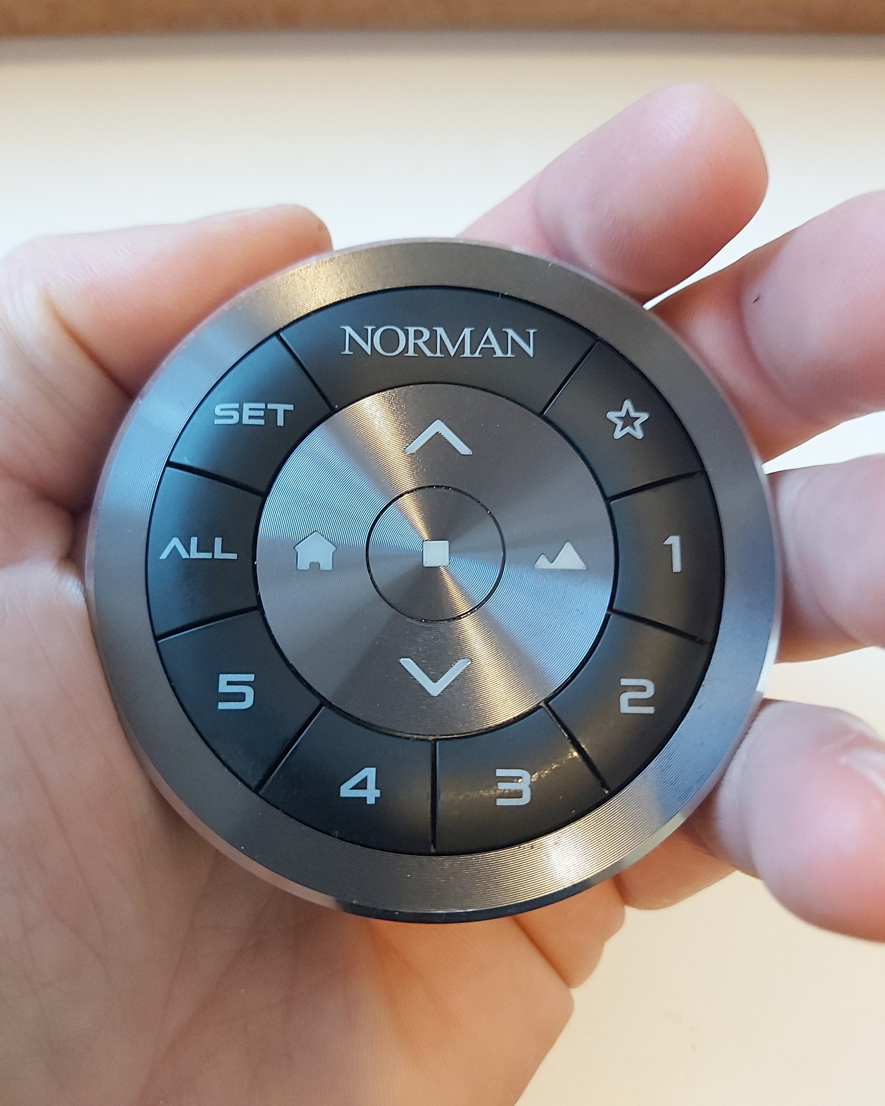 Norman smart dial remote control shutters